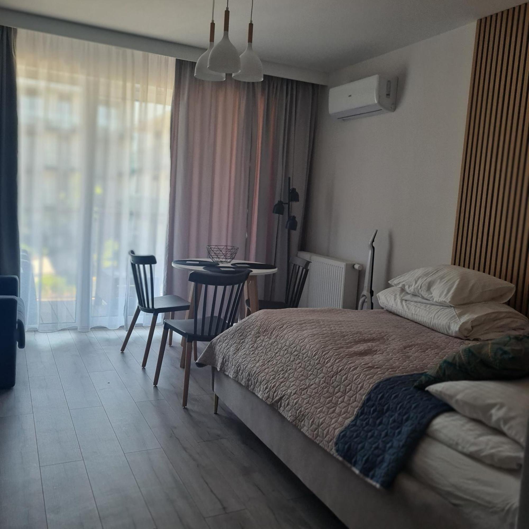 Green Apartament Dziwnów Esterno foto